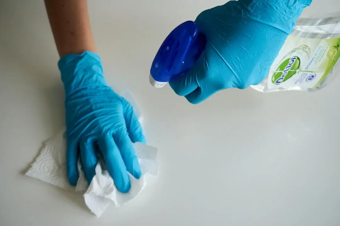 Quick Cleaning Hacks for Efficient Turnovers: Saving Time and Energy in Miami, FL